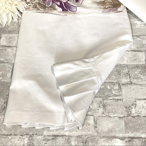 Guess by Marciano Dresses & Skirts - SOLD | 🔥SALE🔥 Guess by Marciano Ruffled White Pencil Skirt